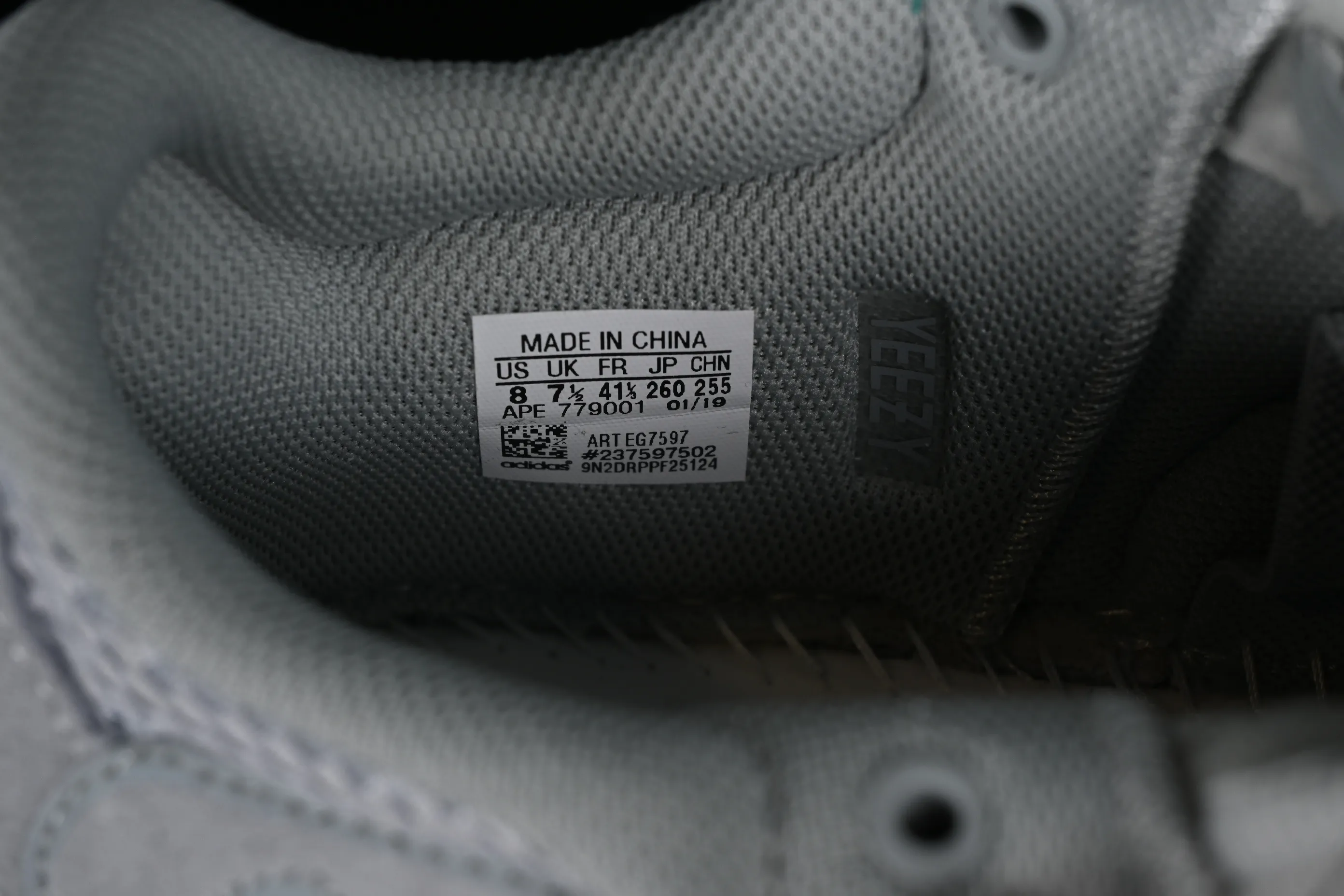 All Categories Ad Yeezy Coconut Series G Version Ad Yeezy Boost 700 "Inertia" EG7597 Kanye Coconut 700 3M Reflective Running Shoes